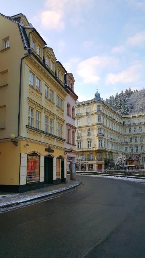 Pension Napoleon Karlovy Vary Eksteriør bilde