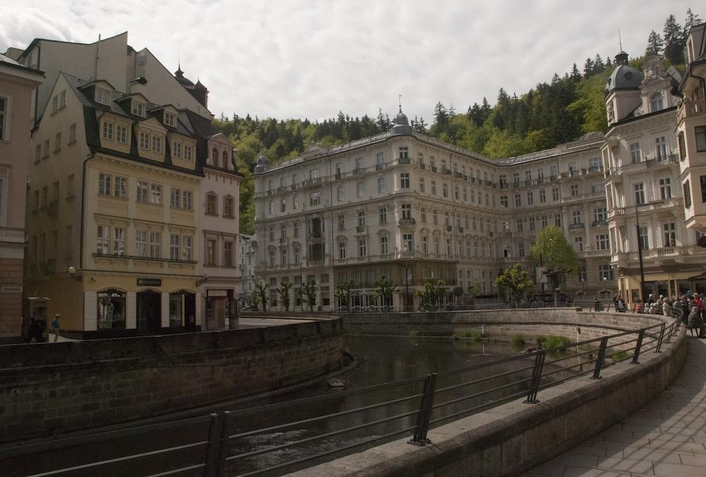 Pension Napoleon Karlovy Vary Eksteriør bilde